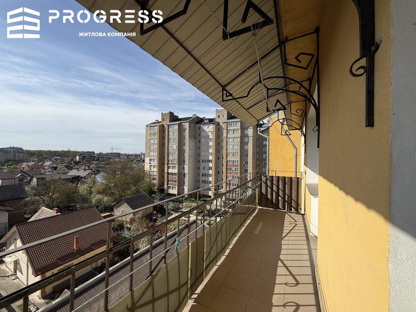 Sale of a 2-room apartment on Vovchynetska/Hirka street - 2