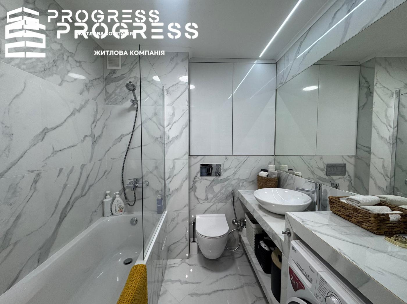 For sale / Apartment / Roman Levytskyi Street / Lankavskoho Street, Center, Ivano-Frankivsk - 7