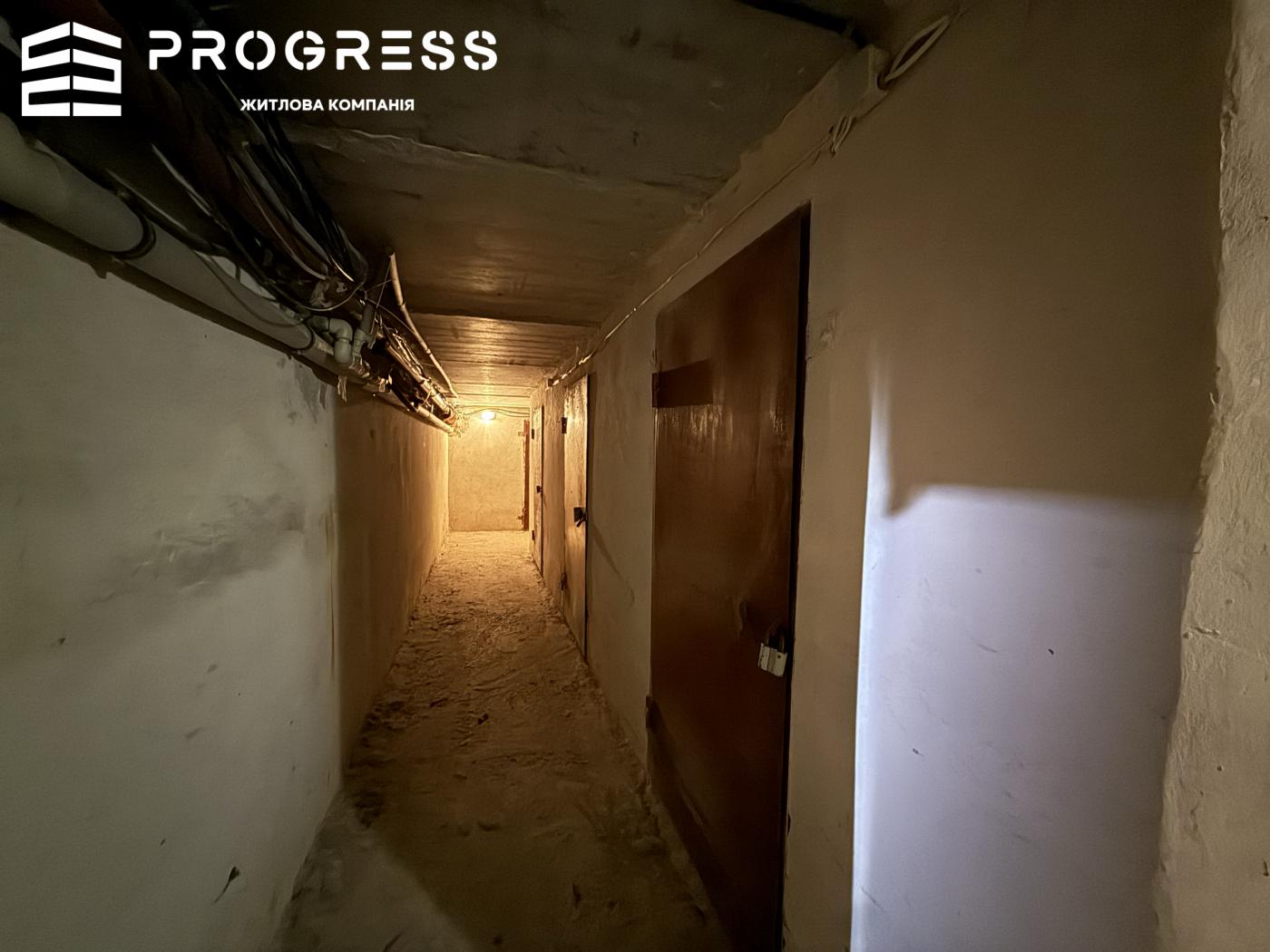 Sale of a 2-room apartment on Vovchynetska/Hirka street - 28