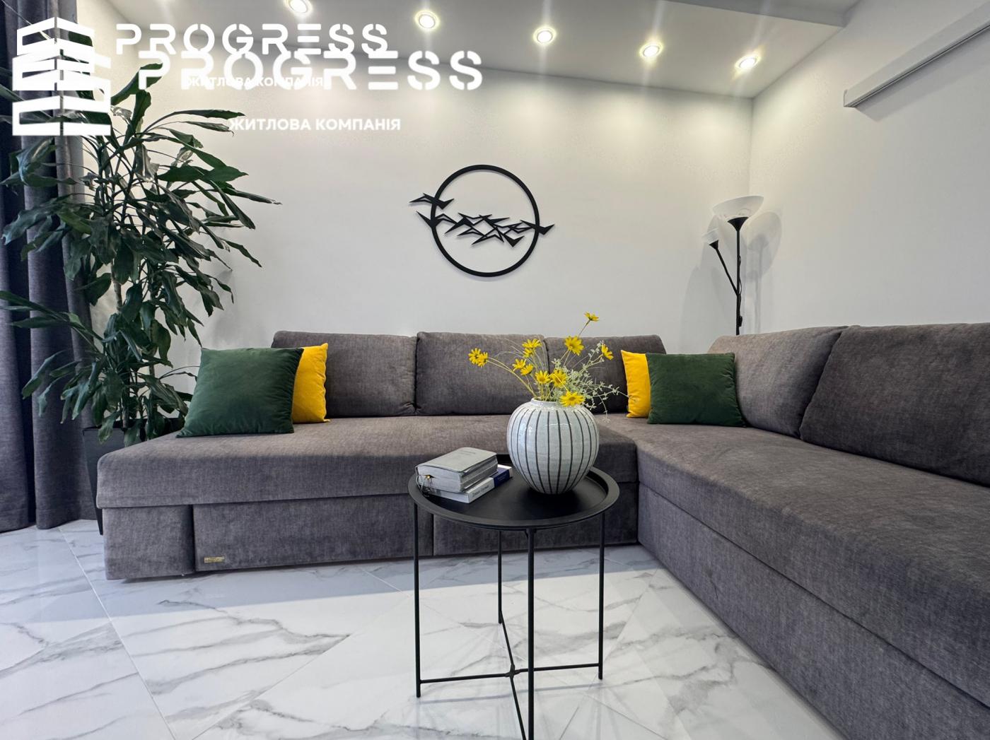 For sale / Apartment / Roman Levytskyi Street / Lankavskoho Street, Center, Ivano-Frankivsk - 11