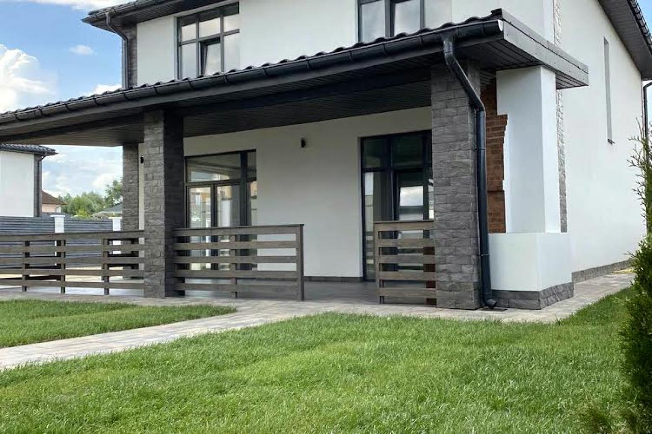 Sell house. Козин, Луговая , д. 1 — photo 1