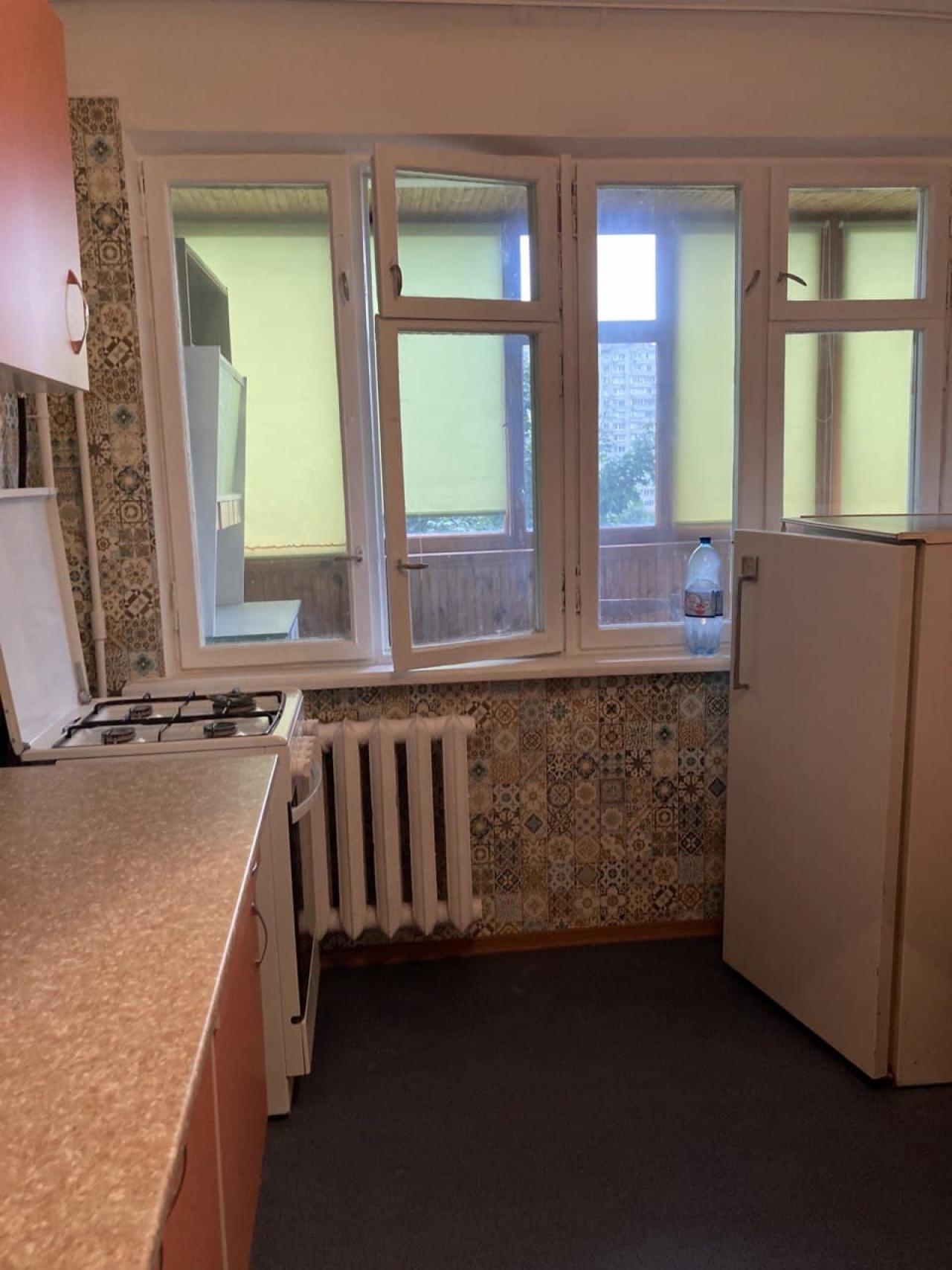 Sell 1-room apartment. Киев, Курская , д. 12а — photo 12