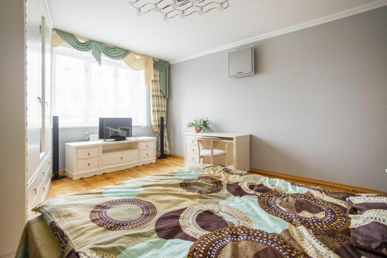 Sell 3-room apartment. Киев, Голосеевский , д. 68 — photo 10
