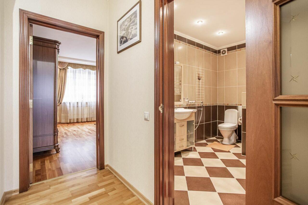 Sell 3-room apartment. Киев, Голосеевский , д. 68 — photo 9