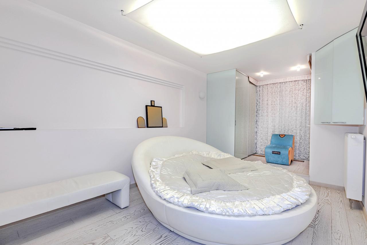 Sell 4-room apartment. Киев, Днепровская наб. , д. 1 — photo 13