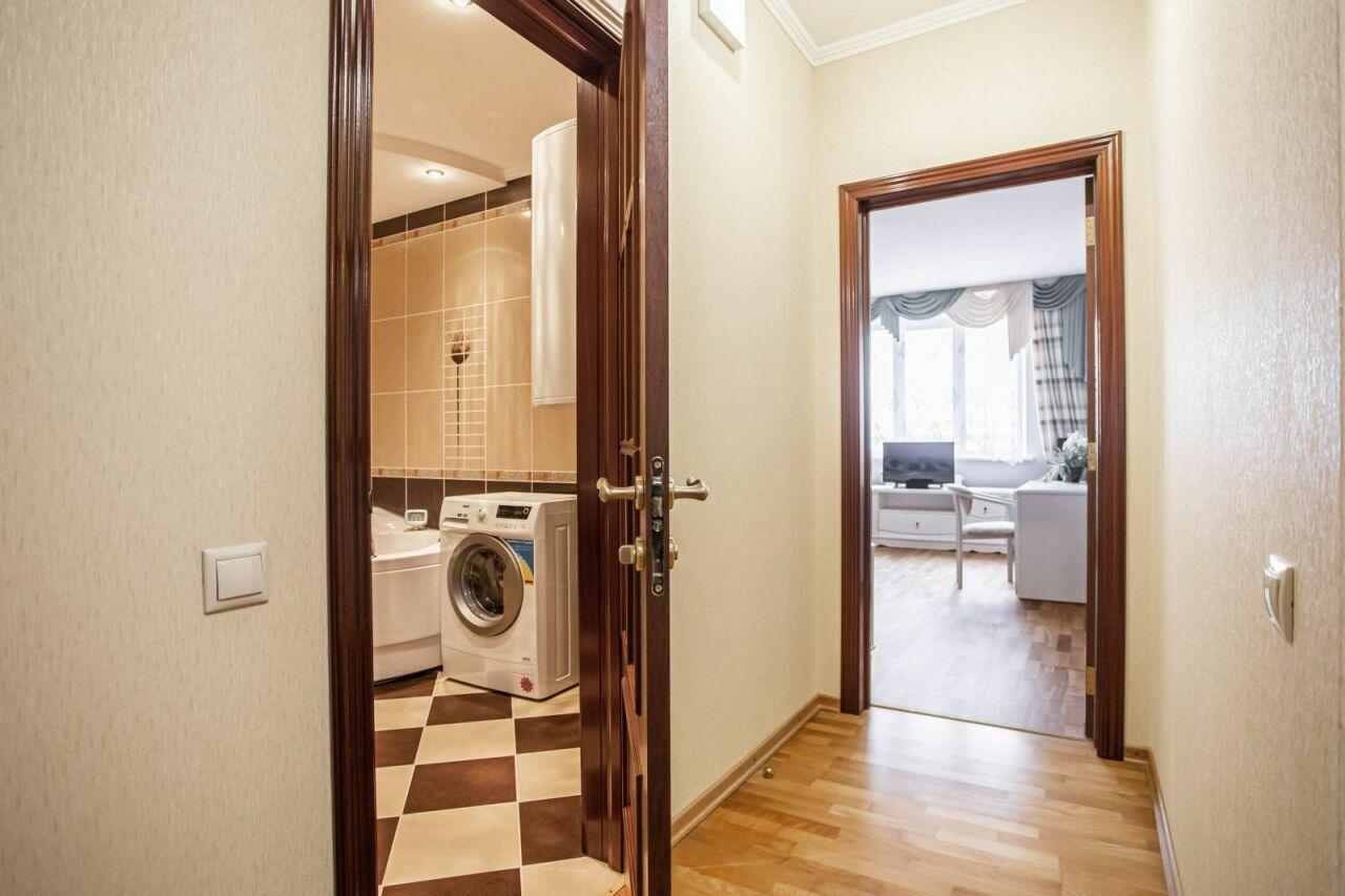 Sell 3-room apartment. Киев, Голосеевский , д. 68 — photo 18