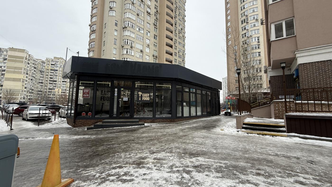 Оренда приміщення  Драгоманова 38г, 72 м² , без комісії, суперлокація