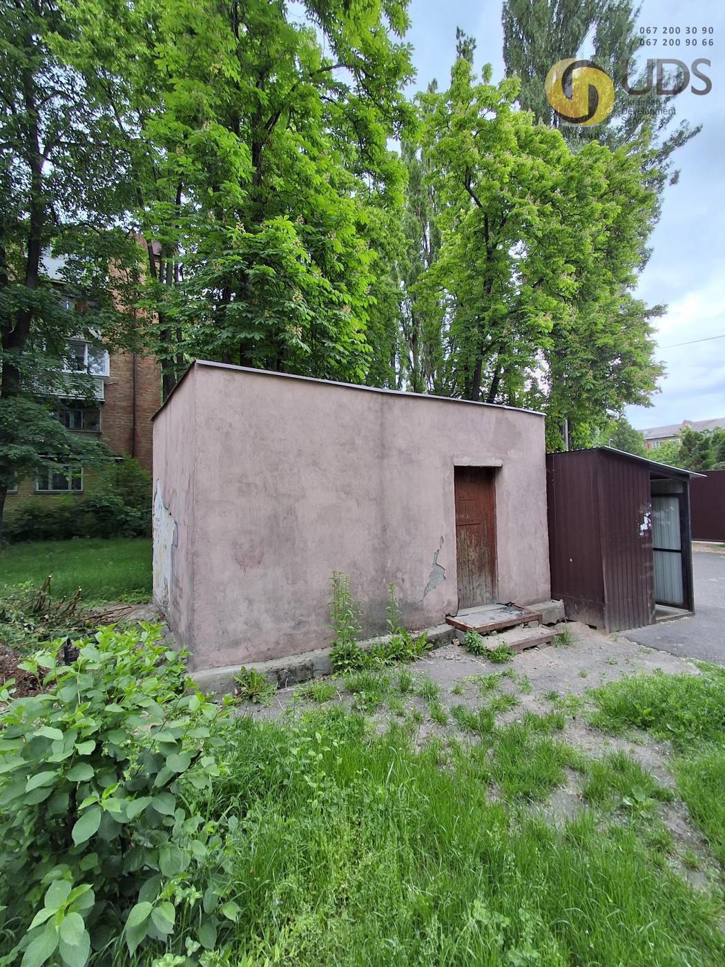 Оренда складу вул. Безручко Марка, 29 на 15 м², без комісії
