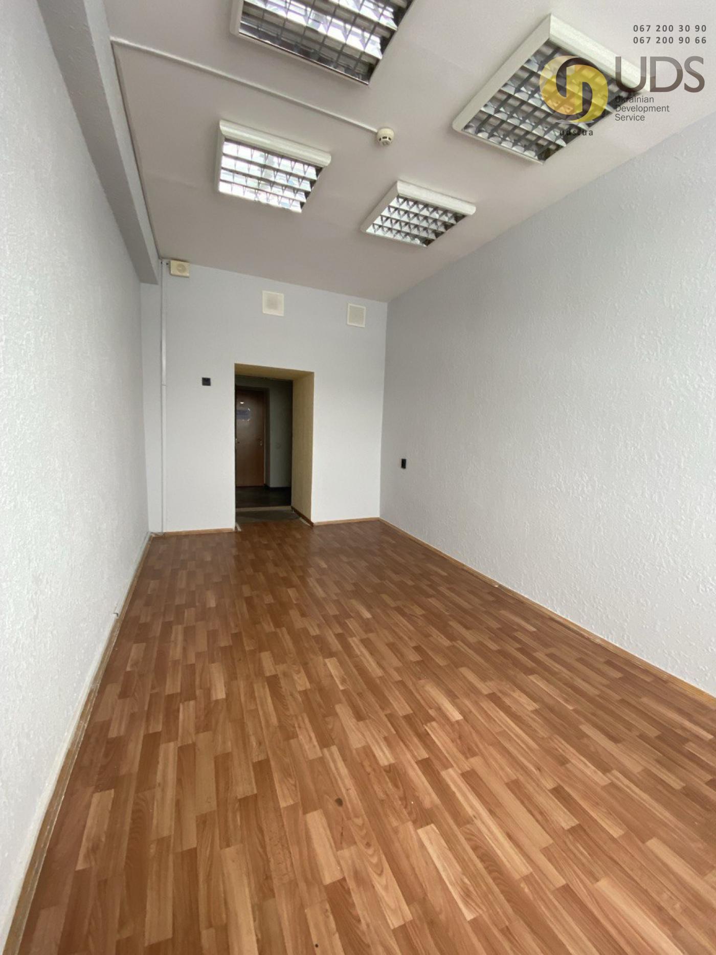 Оренда офісу на вул. Євгенія Сверстюка,23 на 16.2 м², без комісії