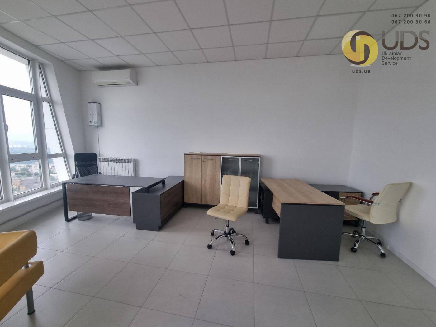 Оренда на Кловському узвозі, 7 офіс на 40 м², від власника