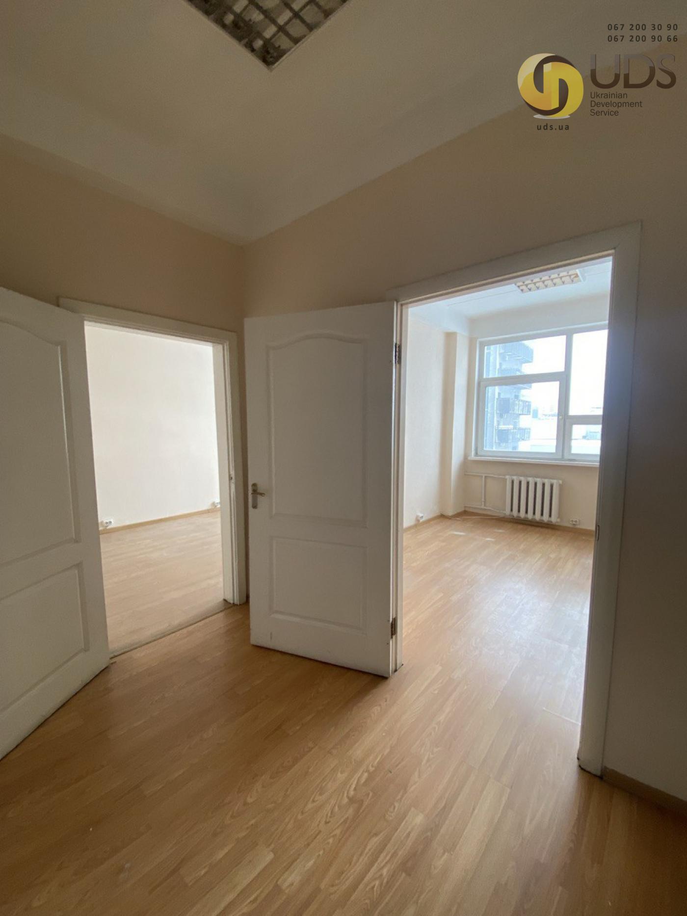 Оренда офісу на вул. Євгенія Сверстюка,23 на 51,1м² фотографія