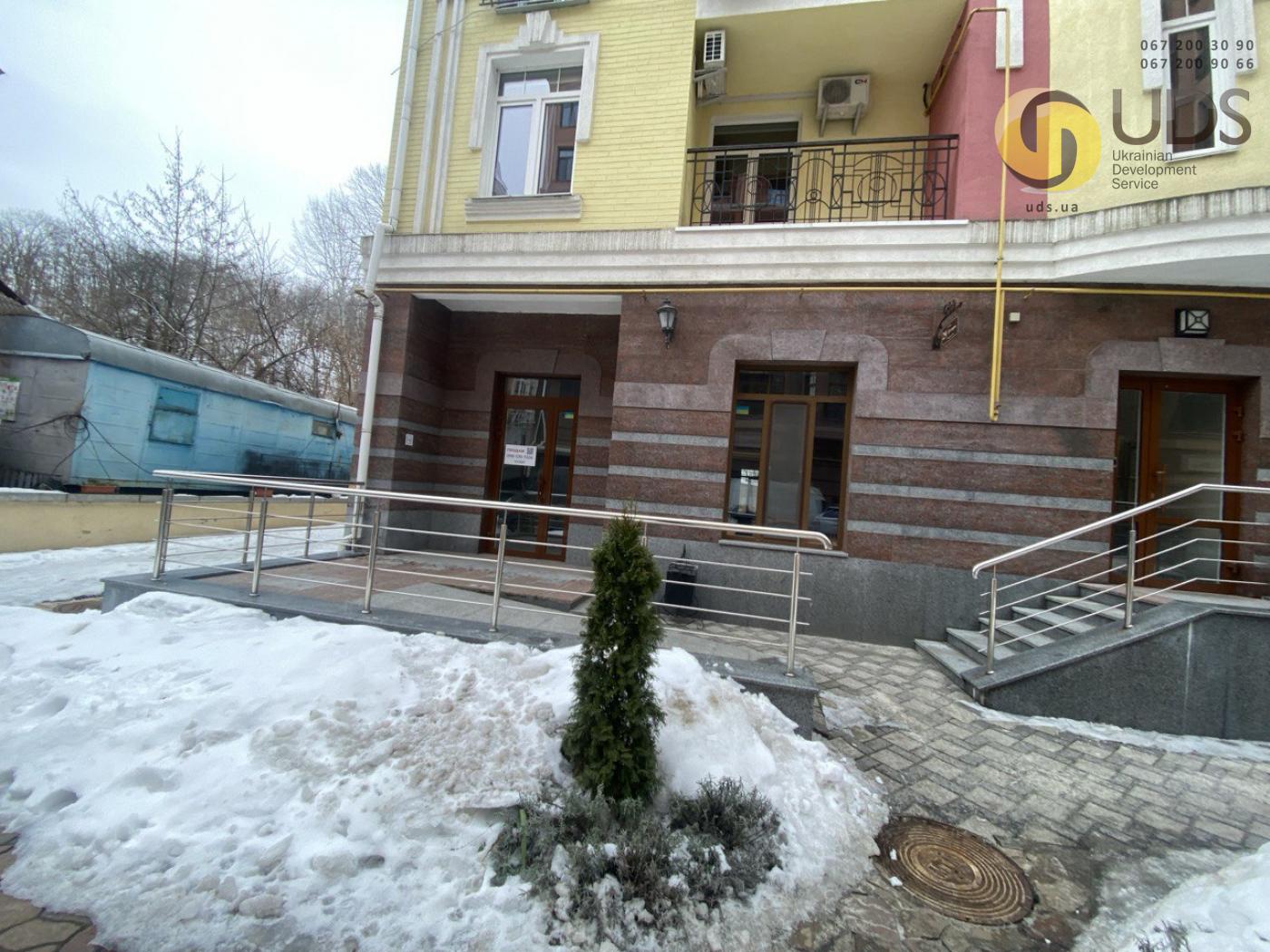 Оренда офісу на вул. Дігтярна, 29 на 354,8 м², від власника