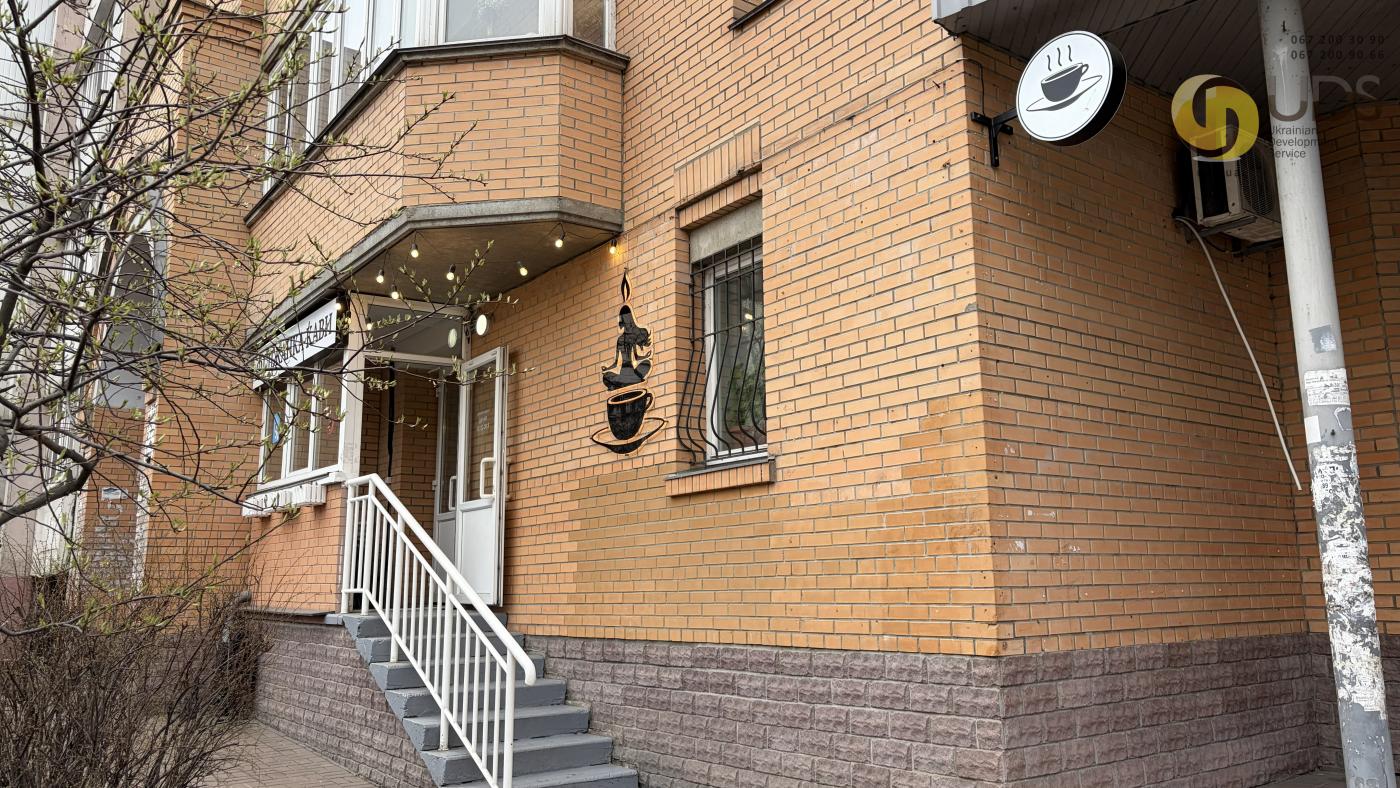 Оренда на вул. Срібнокільська, 24 приміщення на 30,7 м², супервигідно