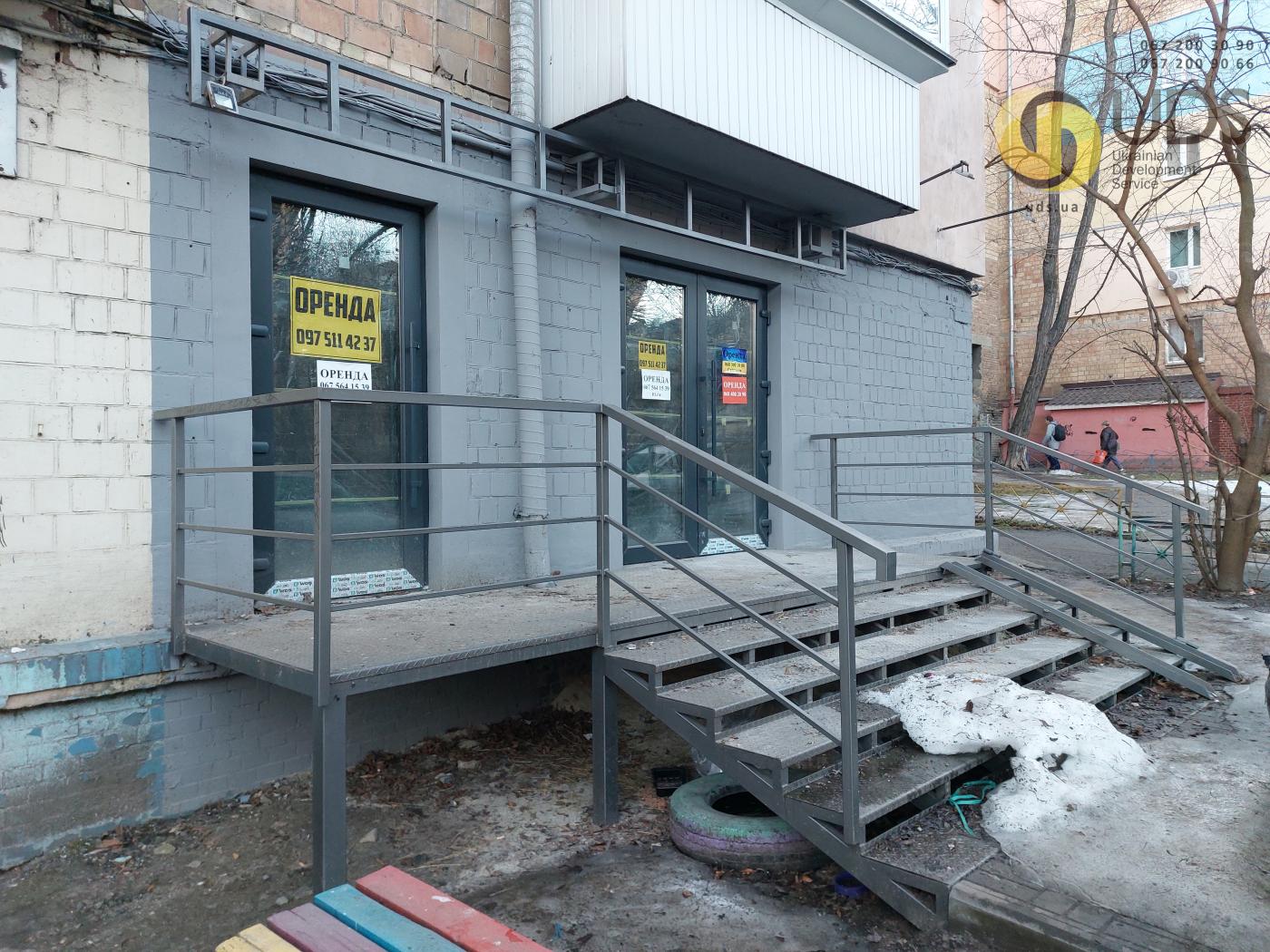 Оренда на вул. Ольжича, 9 приміщення на 45,6 м², без комісії фотографія