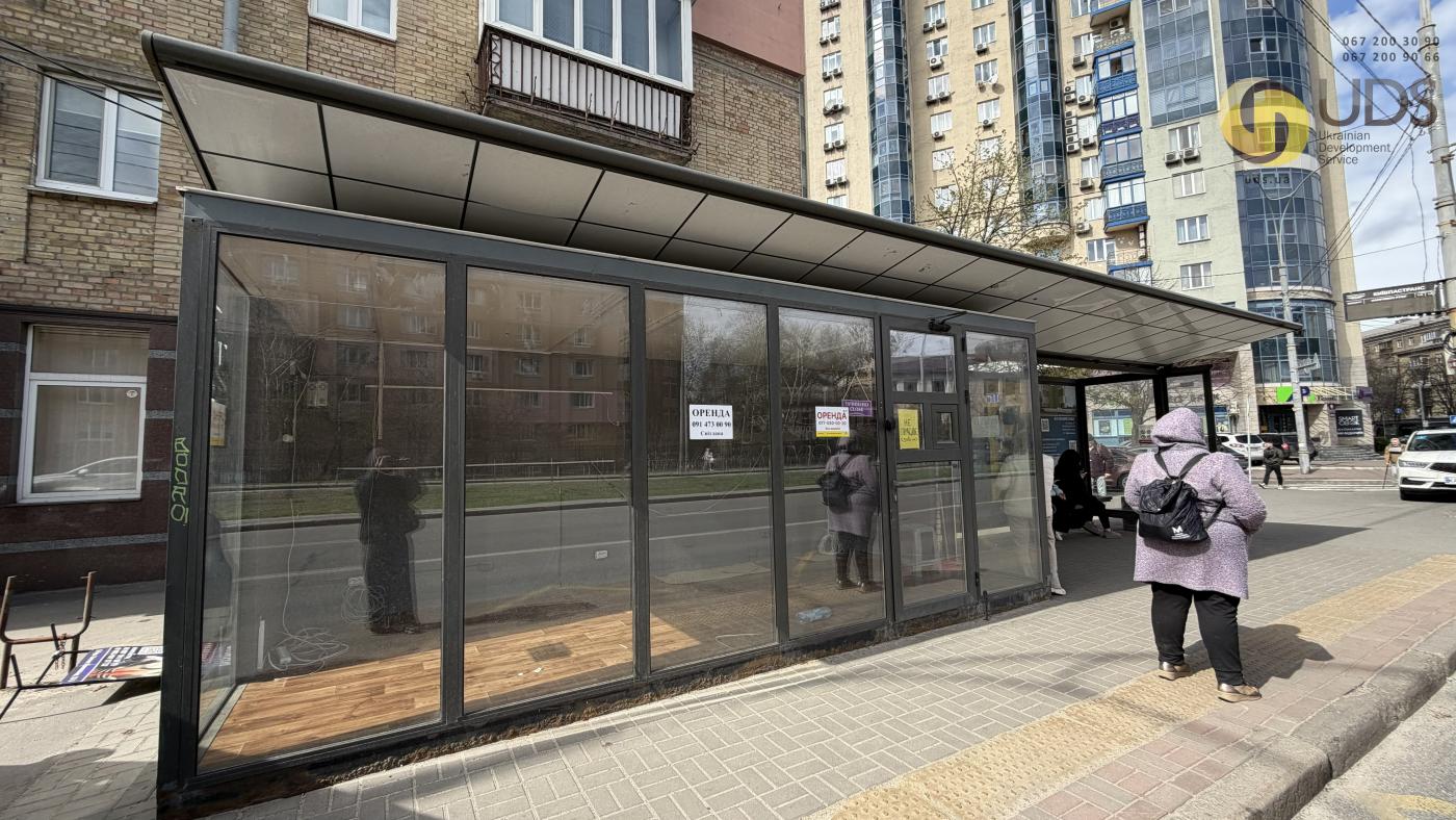 Оренда на вул. Генерала Алмазова, 2 приміщення на 15 м², від власника 