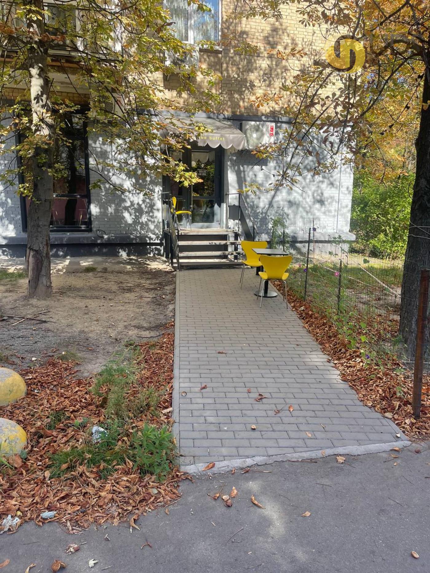 Оренда на Чоколівському бул., 32 приміщення на 36,7 м², без комісії