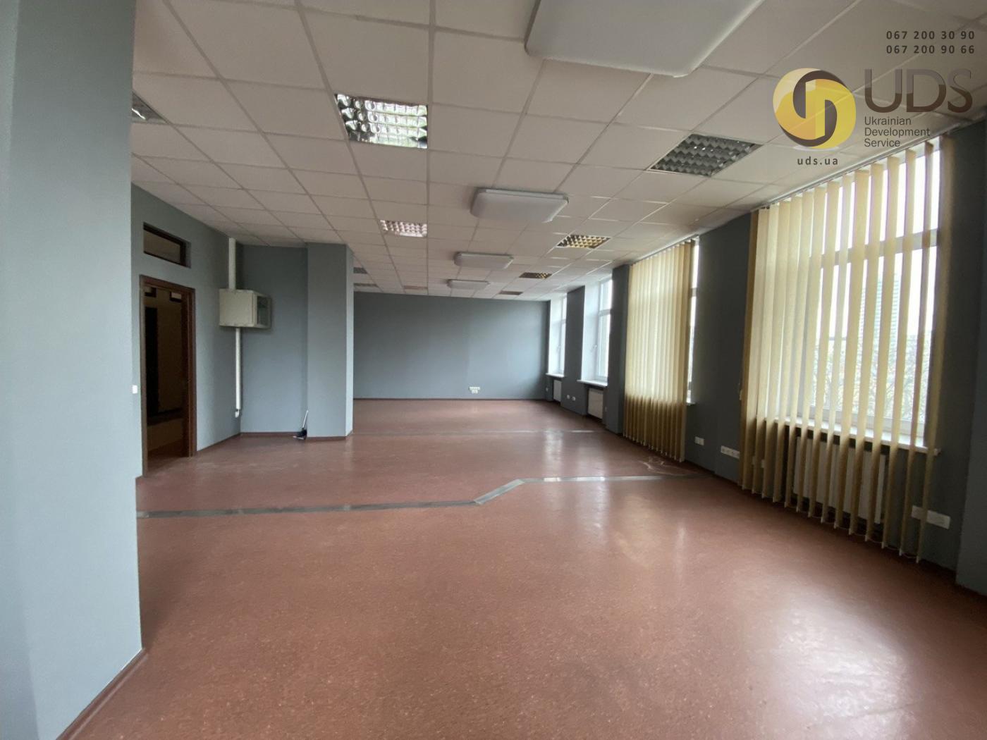 Оренда офісу на вул.Михайла Коцюбинського 1 на 79,7 м², від власника