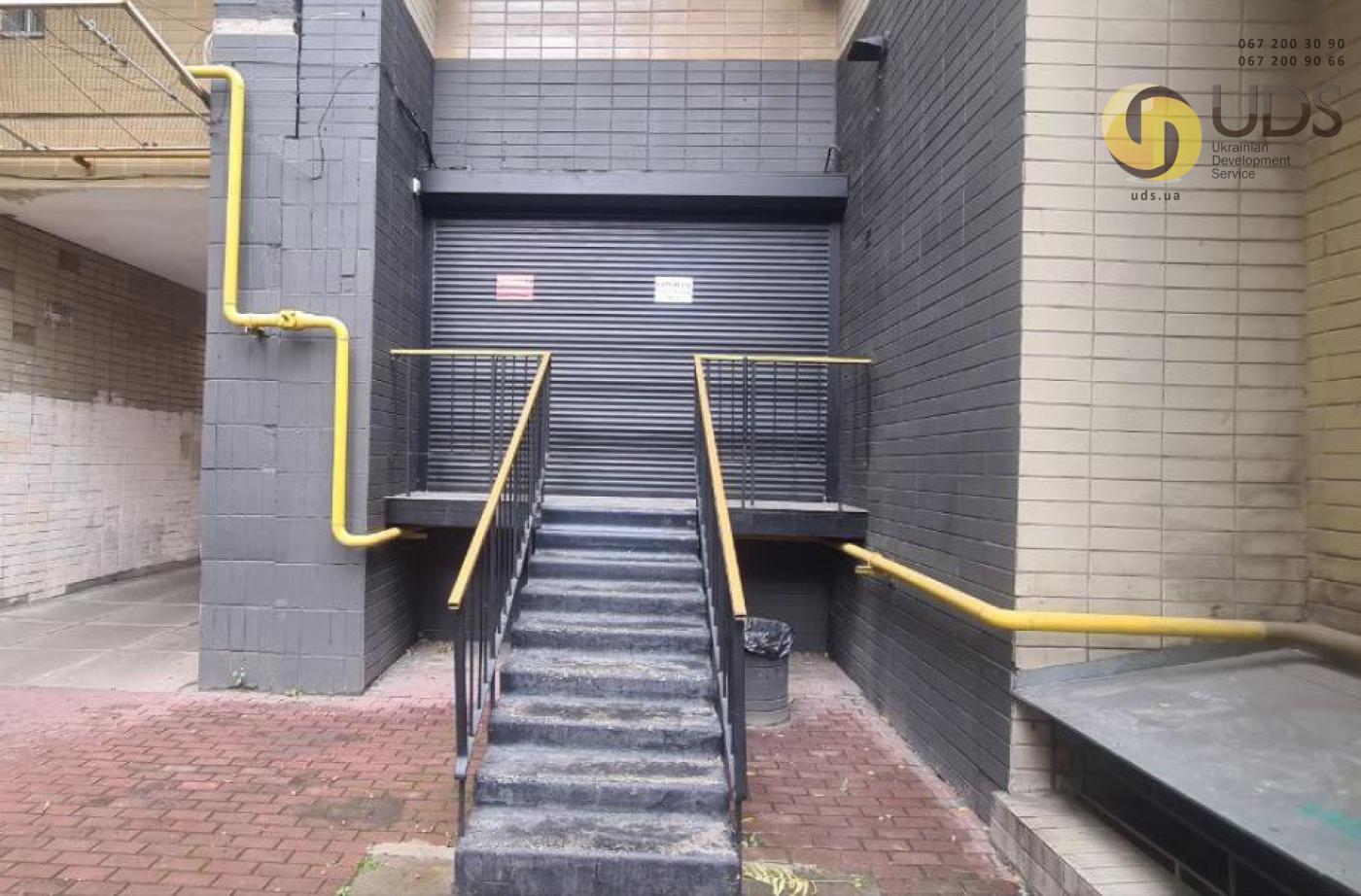 Здам на вул. Левка Лук'яненка, 19 приміщення на 31,5 м², без комісії фотографія