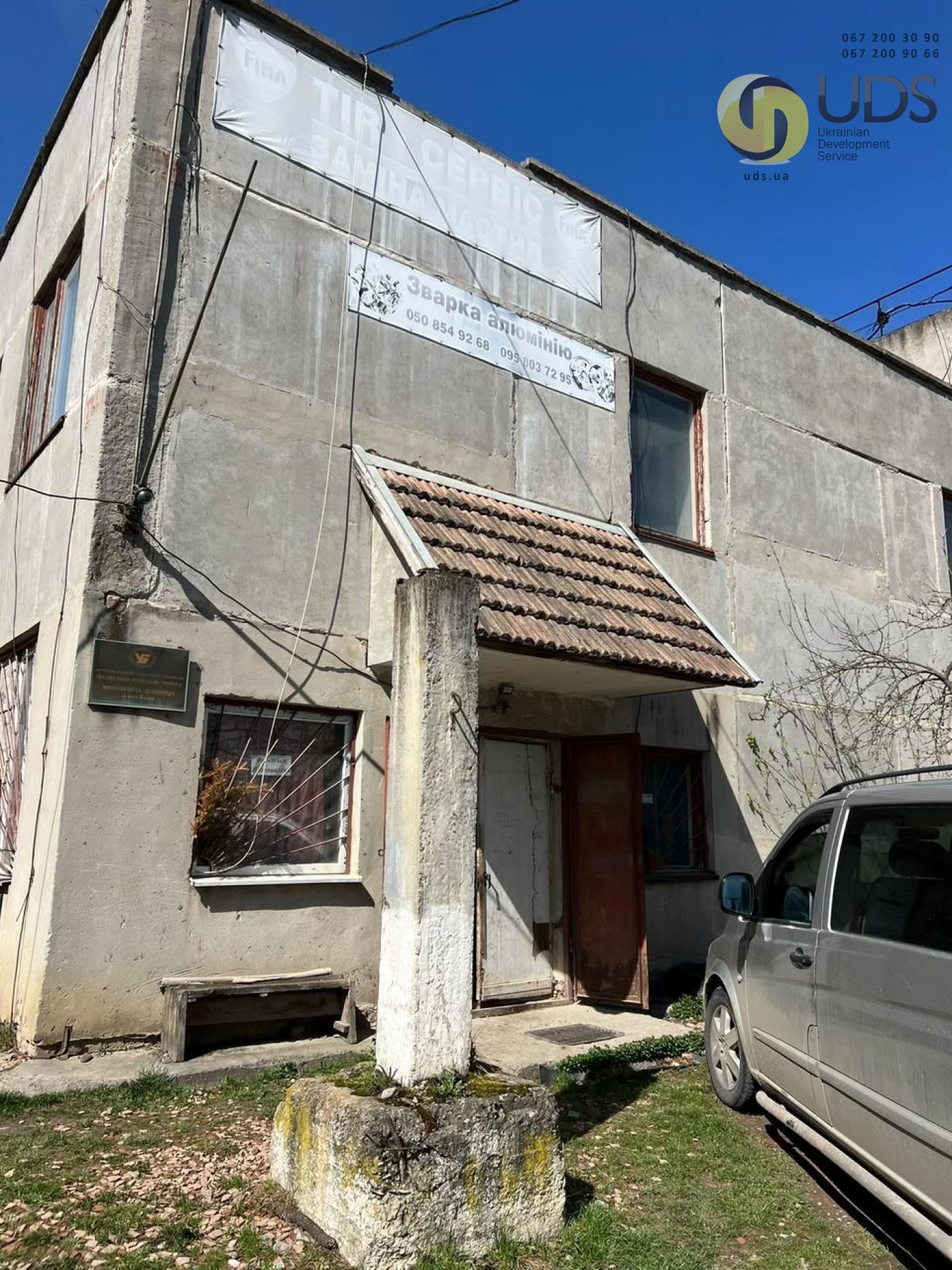 Оренда приміщення на вул. Б. Хмельницького, 88, м. Калуш на 1500 м²
