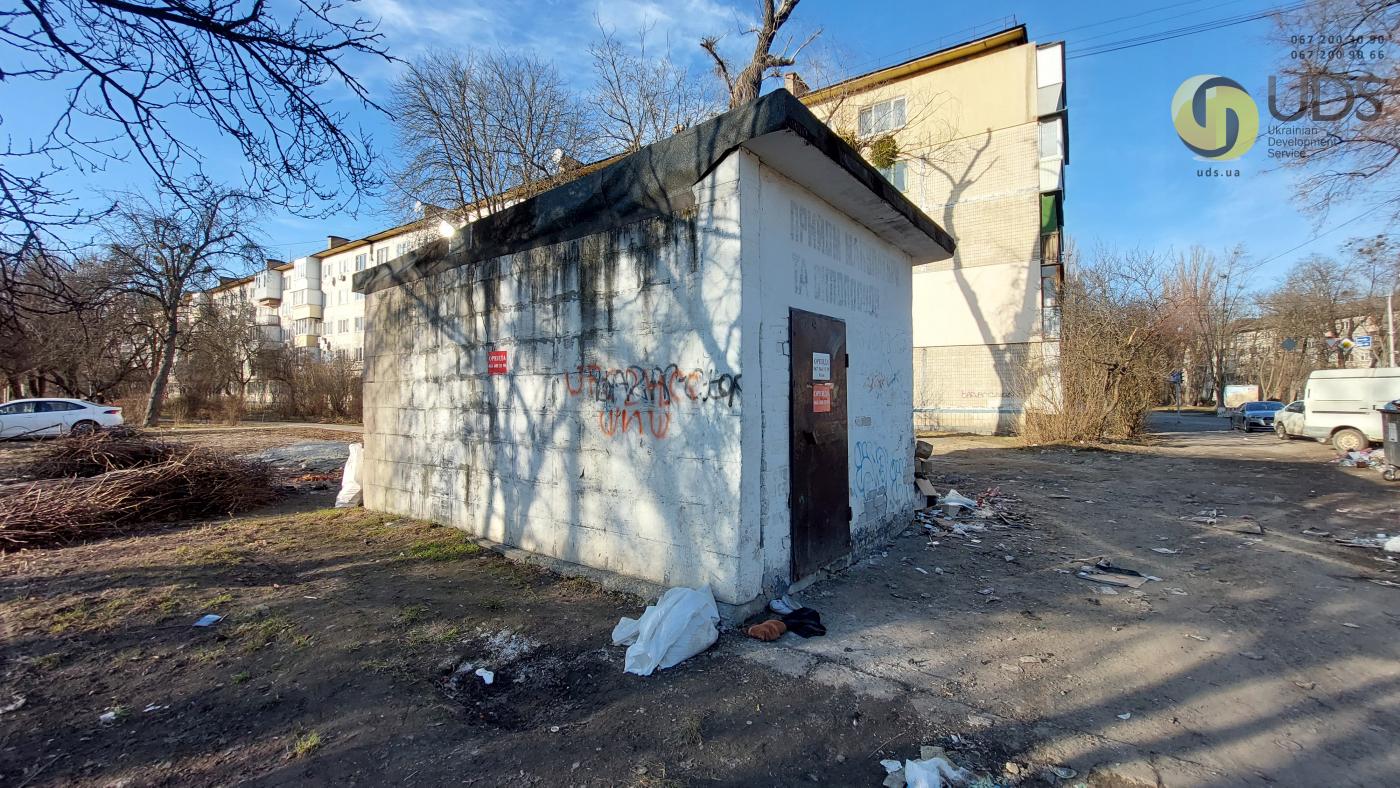 Оренда на вул. Солом'янська, 28 приміщення на 15,4 м², без комісії