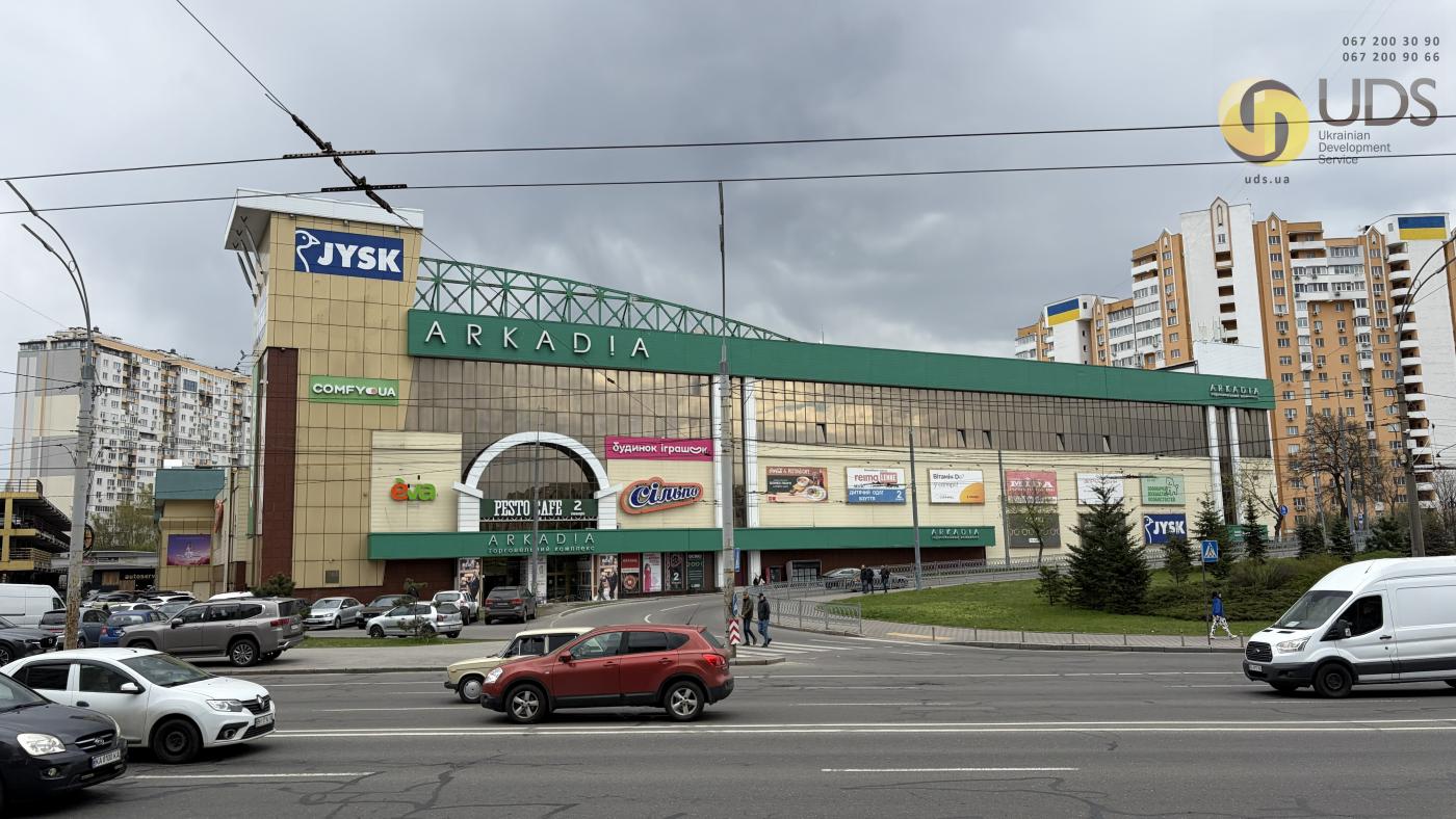 Оренда приміщення в ТЦ Аркадія зі своїм ліфтом нф на 559 м²