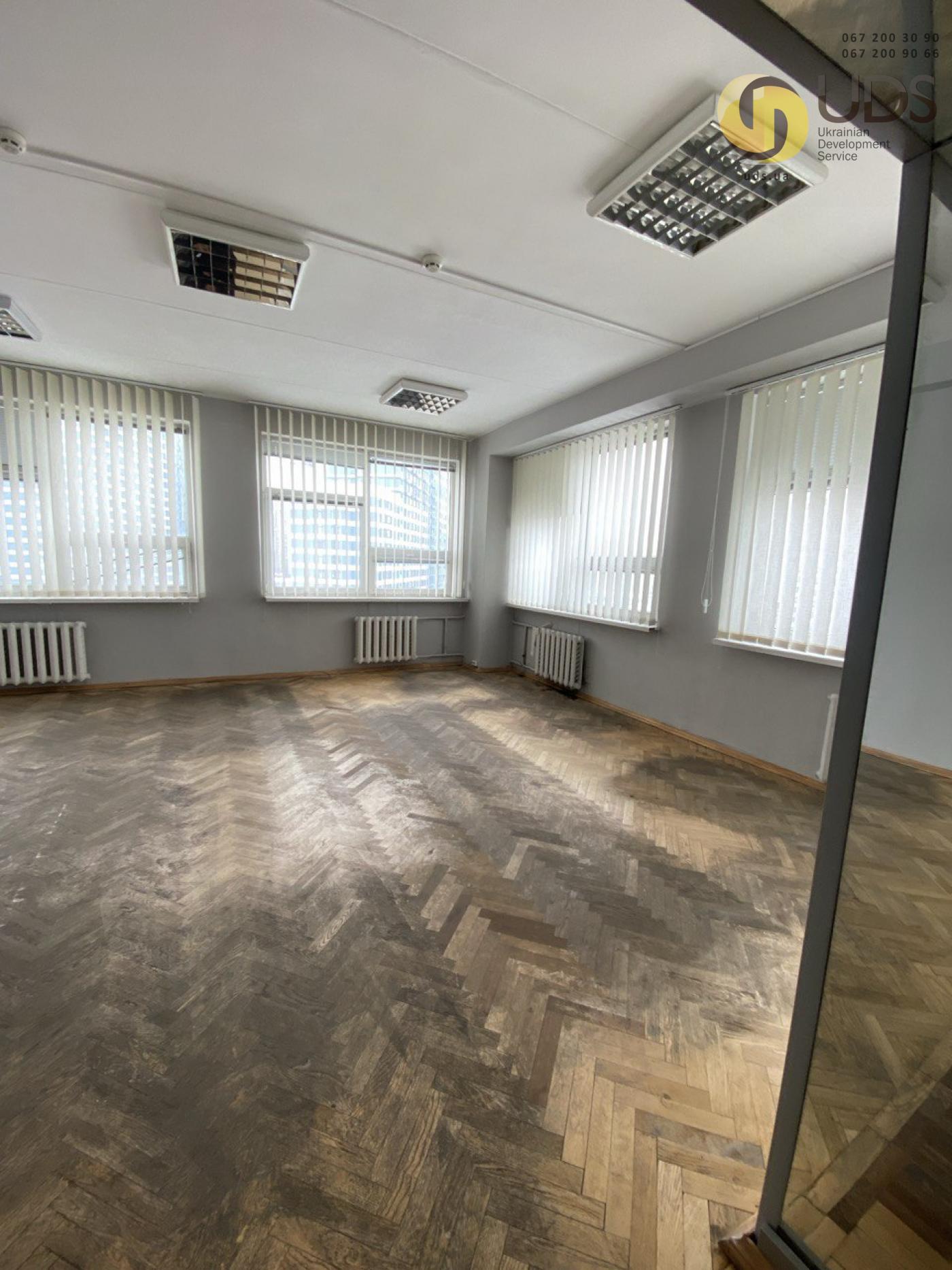 Оренда офісу на вул. Євгенія Сверстюка,23 на 34 м²