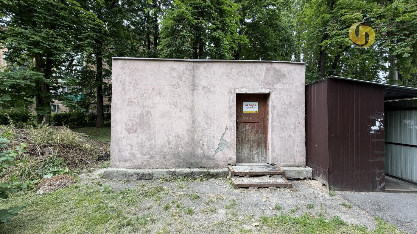 Оренда складу вул. Безручко Марка, 29 на 15 м², без комісії