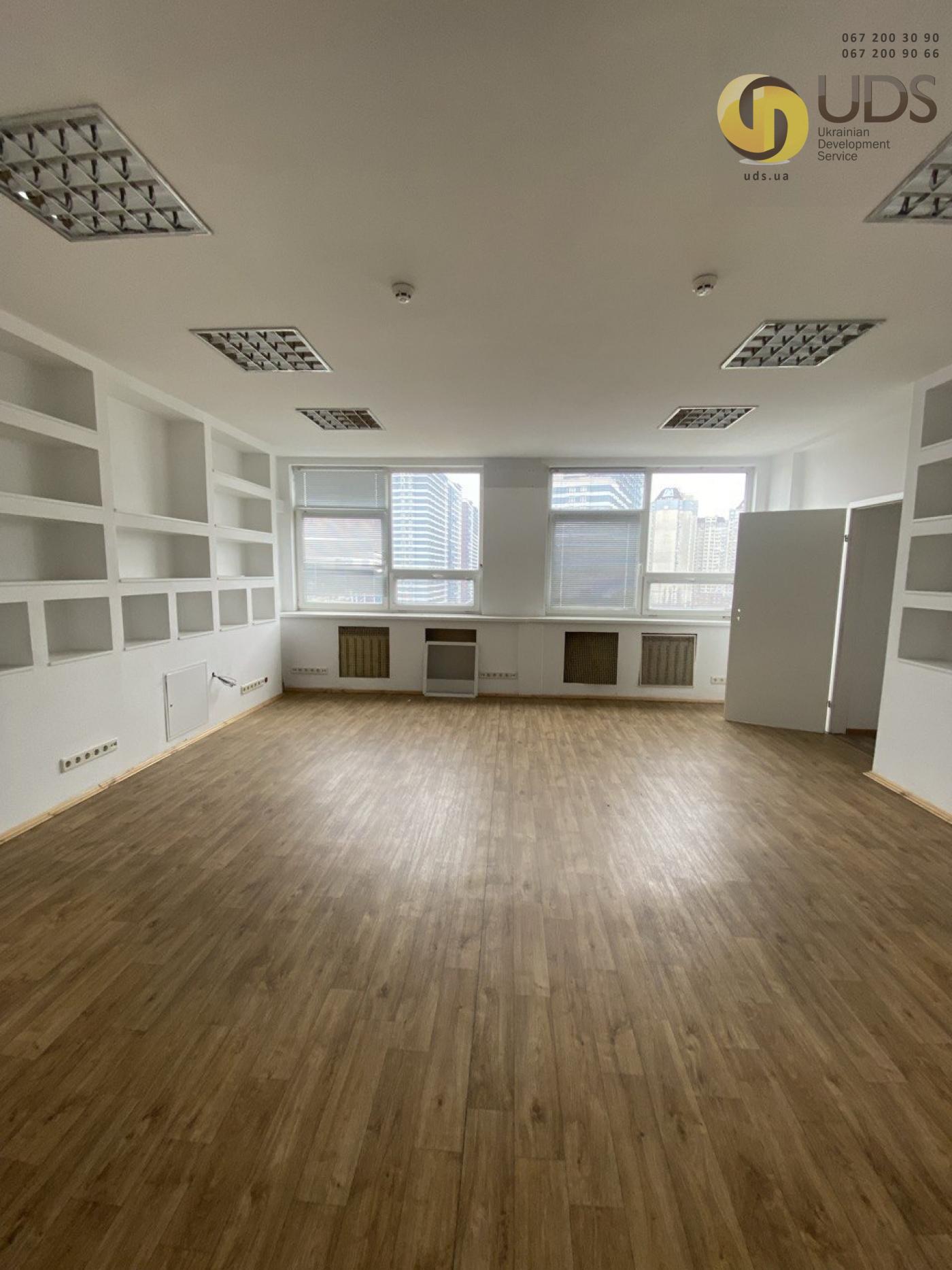 Оренда  Торгівельна площа  вул. Євгенія Сверстюка, Лівобережний масив, Київ