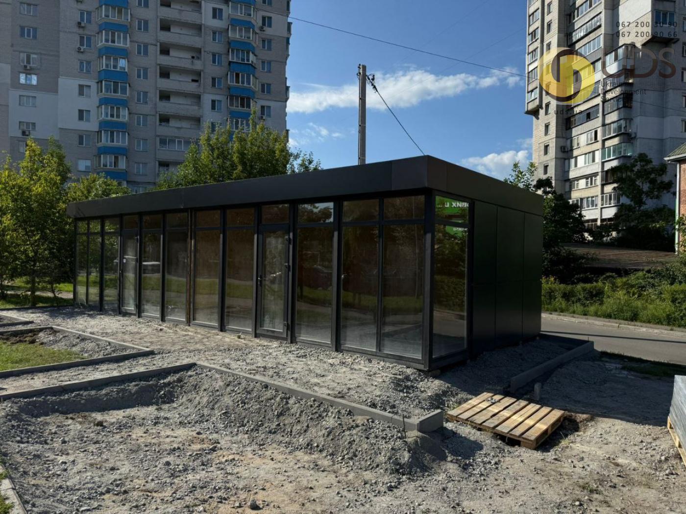 Здам на вул. Грушевського, 9/1 павільйон на 30 м², від власника