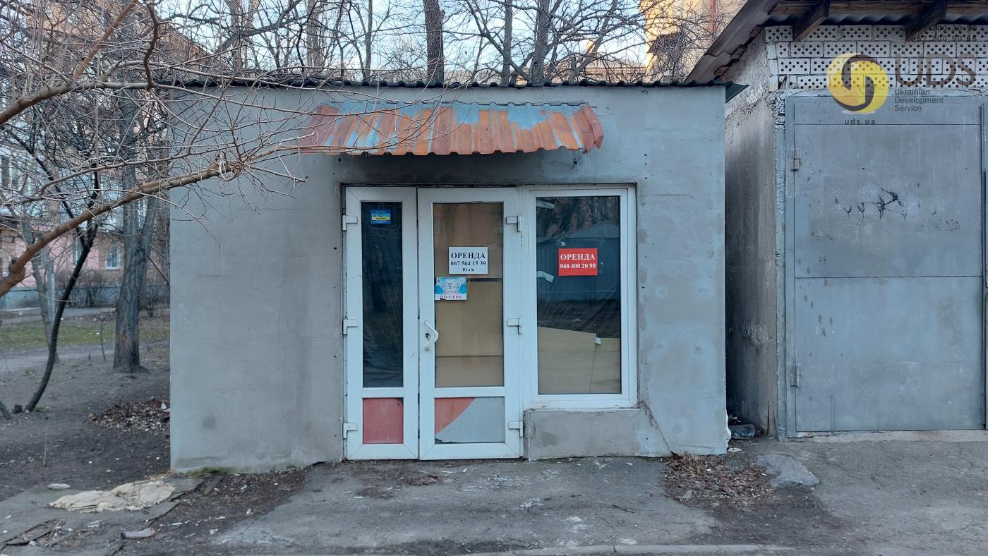 Оренда на вул. Івана Світличного, 12 приміщення на 26,6 м², без комісії фотографія