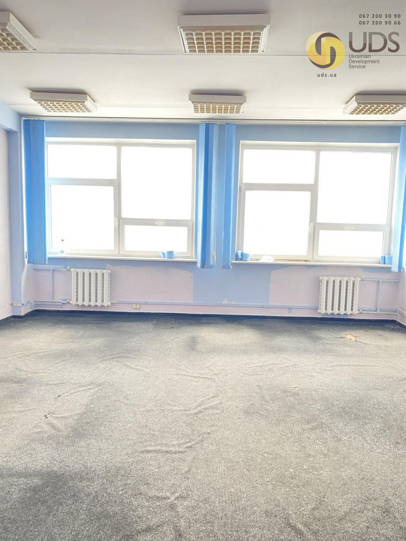 Оренда офісу на вул. Євгенія Сверстюка,23 на 35,6 м² фотографія